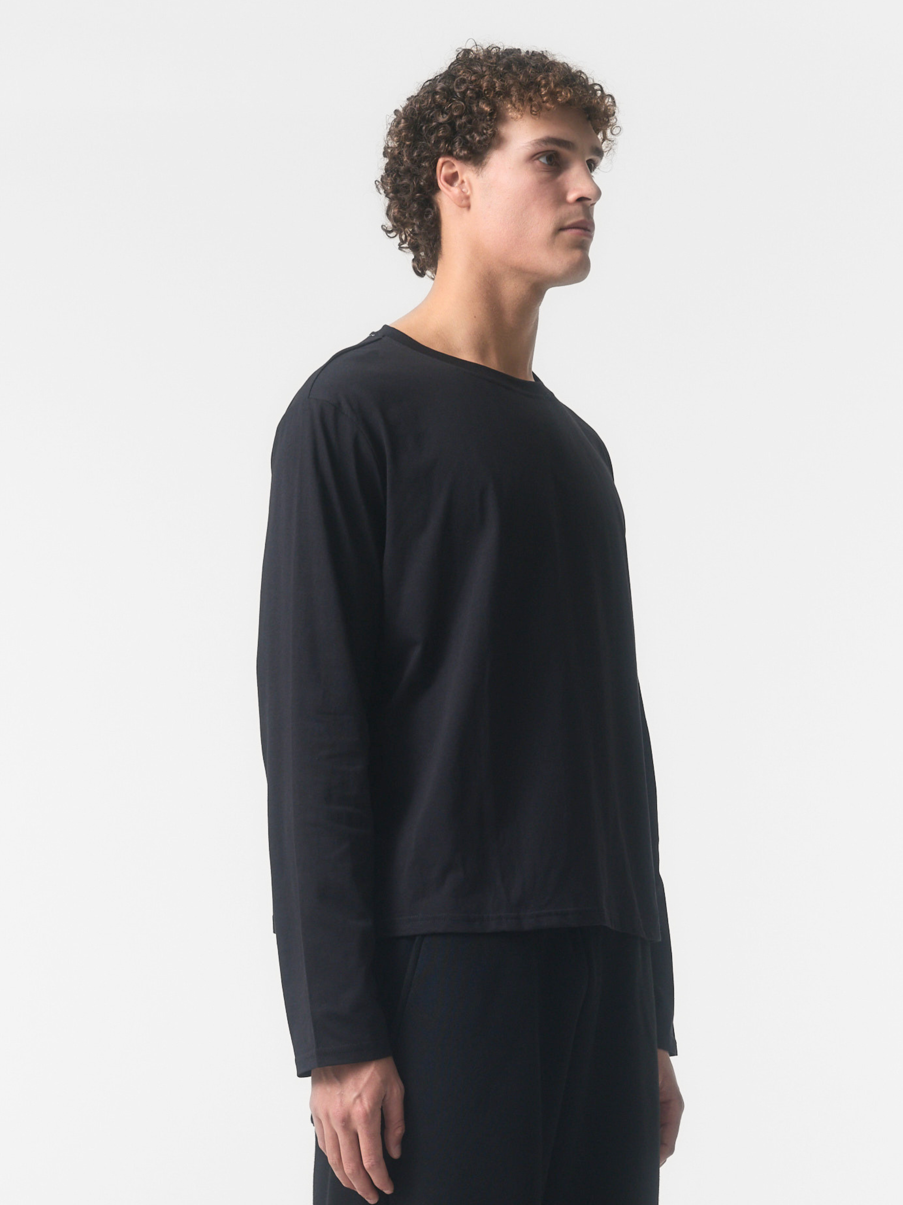 CORE BOXY LONG SLEEVE